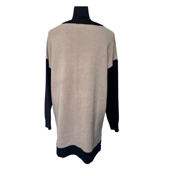 Torrid Colorblock Hi-Lo Tunic Sweater - Picture 3 of 8